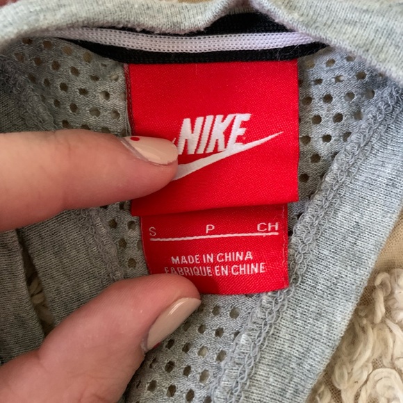 Nike Mesh Racerback Tank - Picture 3 of 3